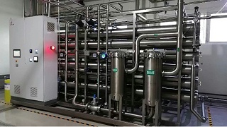 纯净水设备反渗透哪家好？在购买时需注意什么